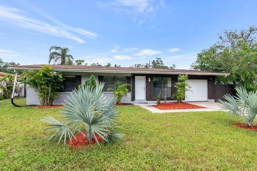 Property photo for 8709 N RENFREW PLACE, Tampa, FL