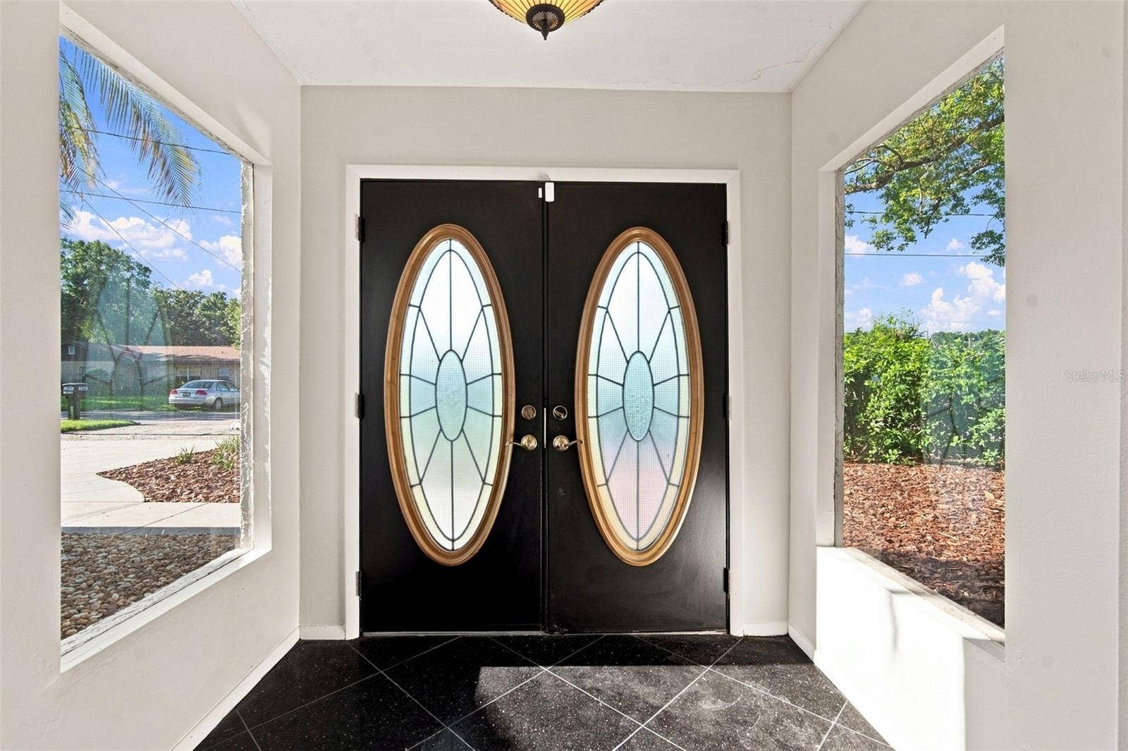 2705 SILVER LAKE AVENUE, Tampa, FL 33614