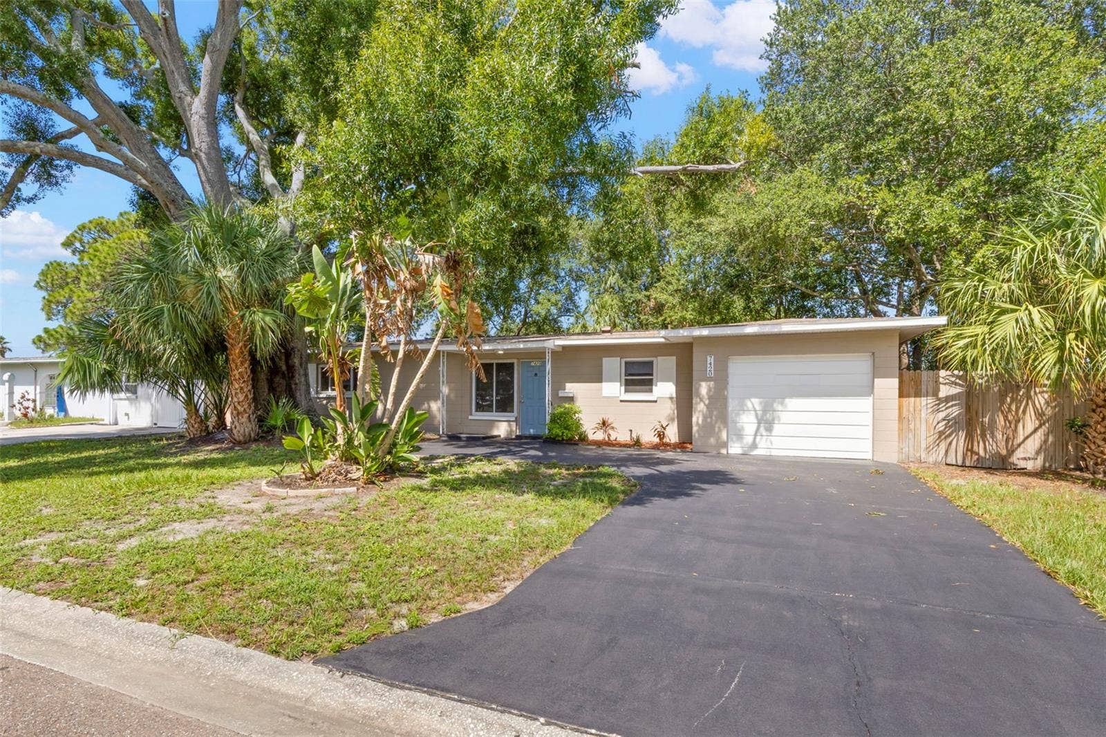 7420 DR MARTIN LUTHER KING JR STREET N, St Petersburg, FL 33702 7420 DR MARTIN LUTHER KING JR STREET N, St Petersburg, FL 33702