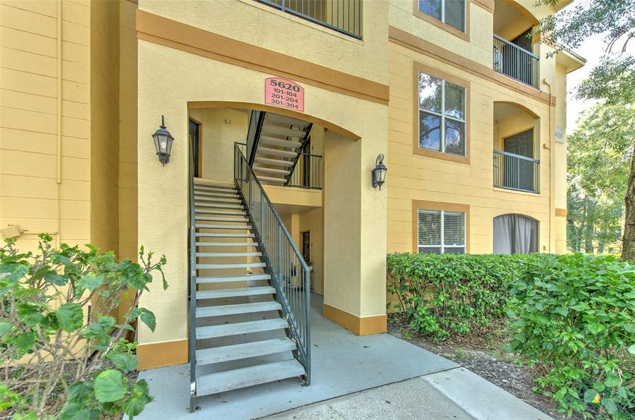 Property photo for 5620 PINNACLE HEIGHTS CIRCLE, #303, Tampa, FL