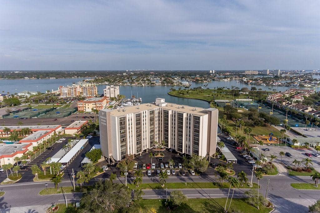 10355 PARADISE BOULEVARD, #103, Treasure Island, FL 33706 10355 PARADISE BOULEVARD, #103, Treasure Island, FL 33706