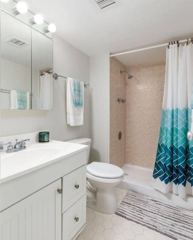 10355 PARADISE BOULEVARD, #103, Treasure Island, FL 33706 10355 PARADISE BOULEVARD, #103, Treasure Island, FL 33706