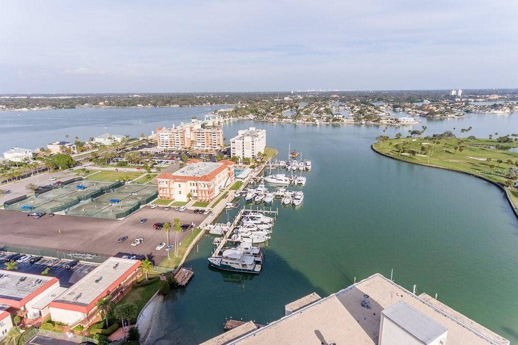 10355 PARADISE BOULEVARD, #103, Treasure Island, FL 33706 10355 PARADISE BOULEVARD, #103, Treasure Island, FL 33706