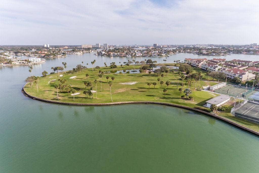 10355 PARADISE BOULEVARD, #103, Treasure Island, FL 33706 10355 PARADISE BOULEVARD, #103, Treasure Island, FL 33706