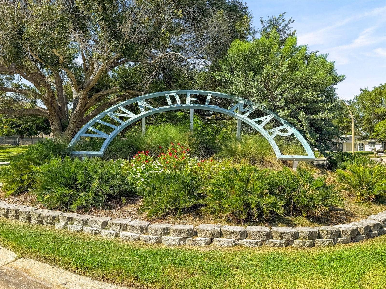 251 N JULIA CIRCLE, St Pete Beach, FL 33706 251 N JULIA CIRCLE, St Pete Beach, FL 33706