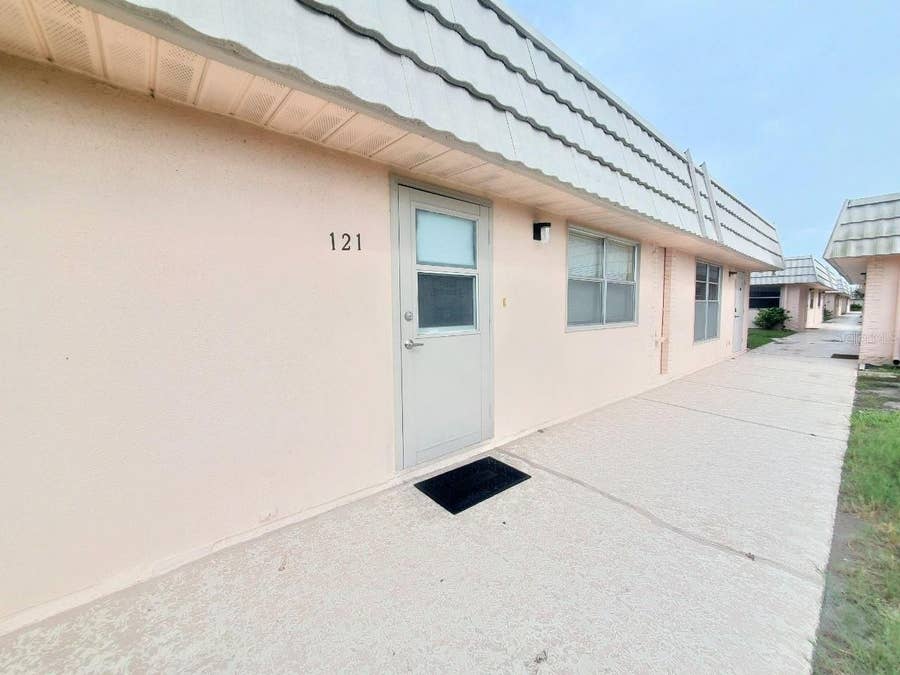Property photo for 201 BEDFORD TRAIL, #121, Sun City Center, FL