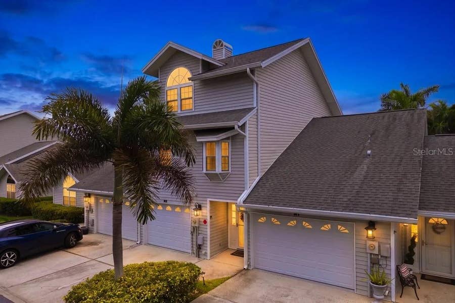 Property photo for 11722 CURRIE LANE, #H2, Largo, FL