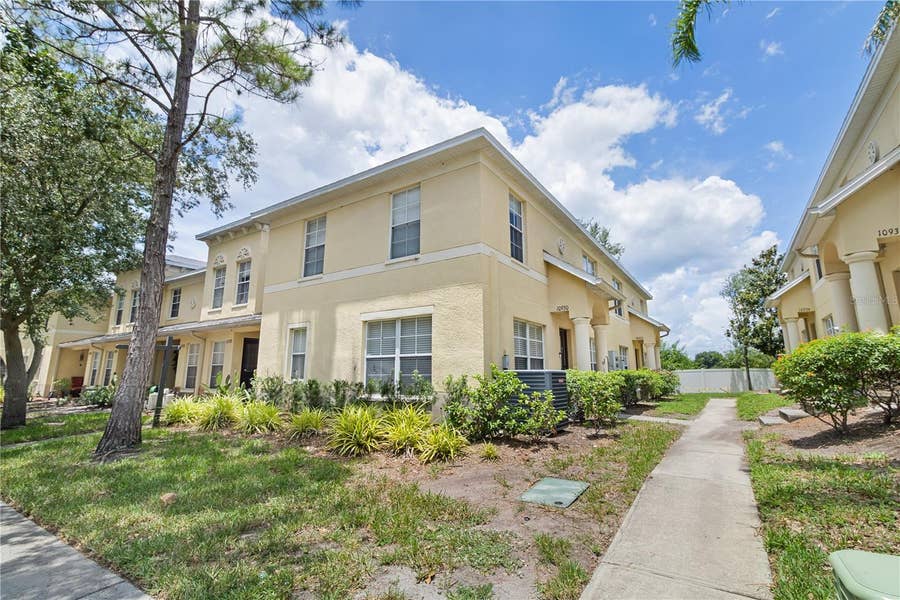 Property photo for 10932 BRICKSIDE COURT, #10932, Riverview, FL