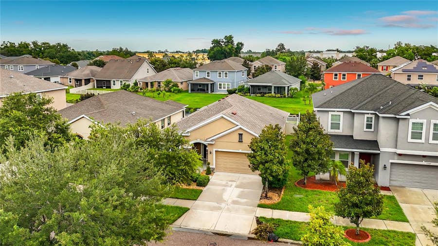 Property photo for 10445 FLAGSTAFF FALLS AVENUE, Riverview, FL