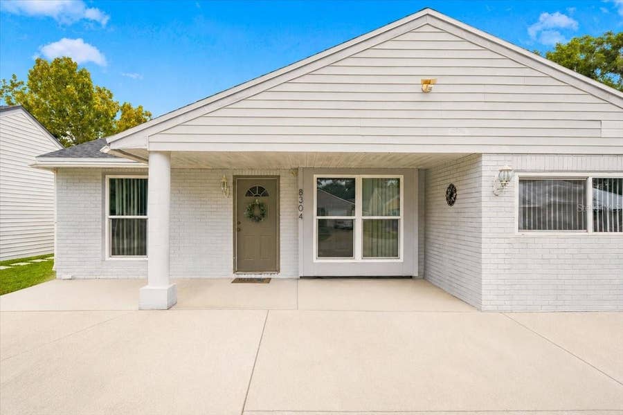 Property photo for 8304 RIVERBOAT DRIVE, Tampa, FL