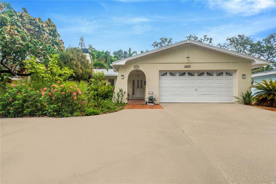 Property photo for 6663 DATE PALM AVENUE S, St Petersburg, FL