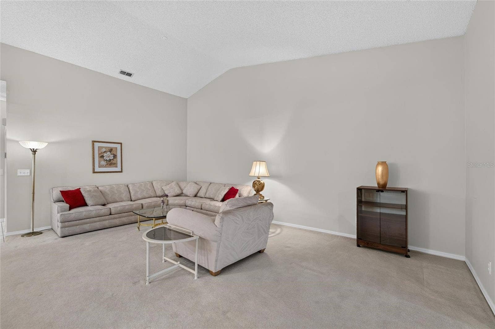 1023 MCDANIEL STREET, #139, Sun City Center, FL 33573 Living Room