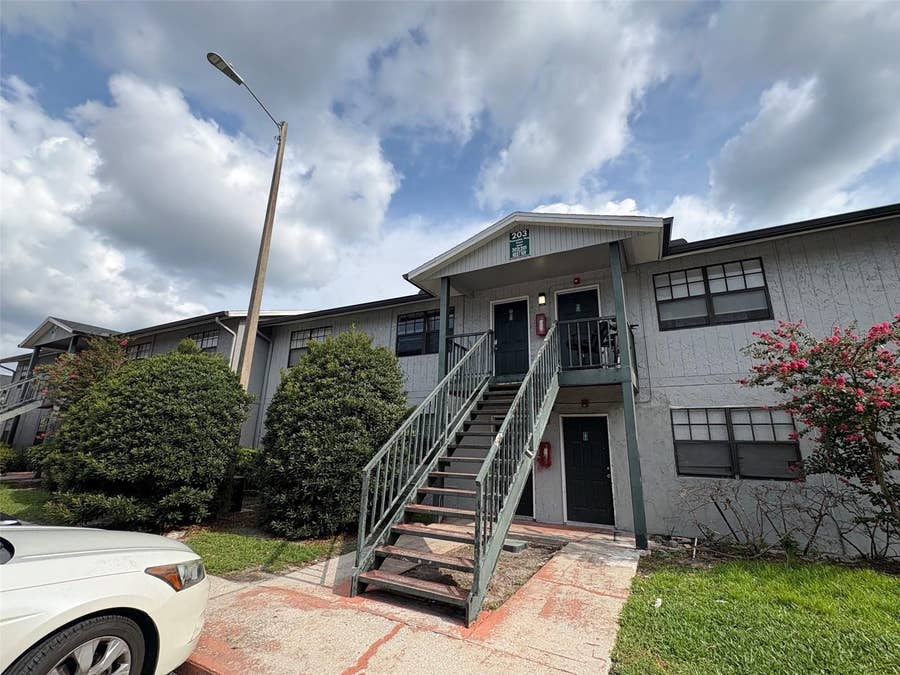 Property photo for 203 POINSETTIA PINE COURT, #102, Tampa, FL
