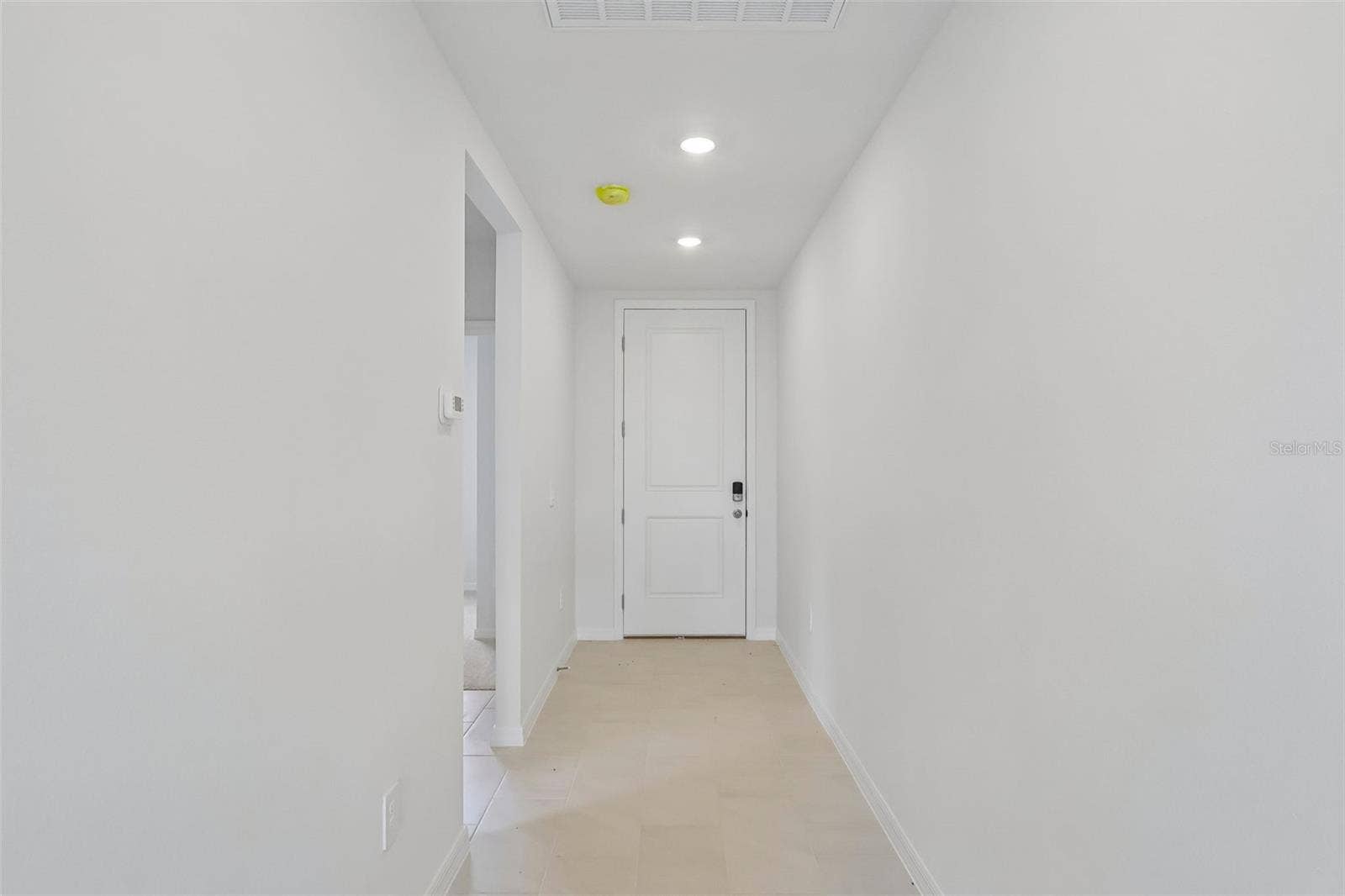 2194 WILDBERRY WAY, Minneola, FL 34715 2194 WILDBERRY WAY, Minneola, FL 34715