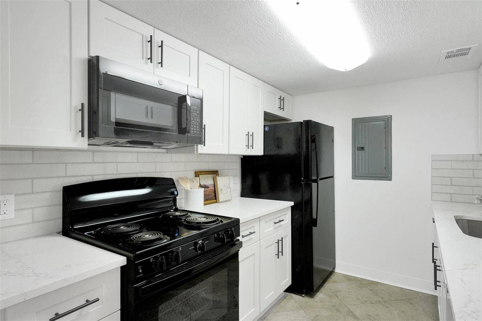 8911 BLIND PASS ROAD, #104, St Petersburg, FL 33706 8911 BLIND PASS ROAD, #104, St Petersburg, FL 33706