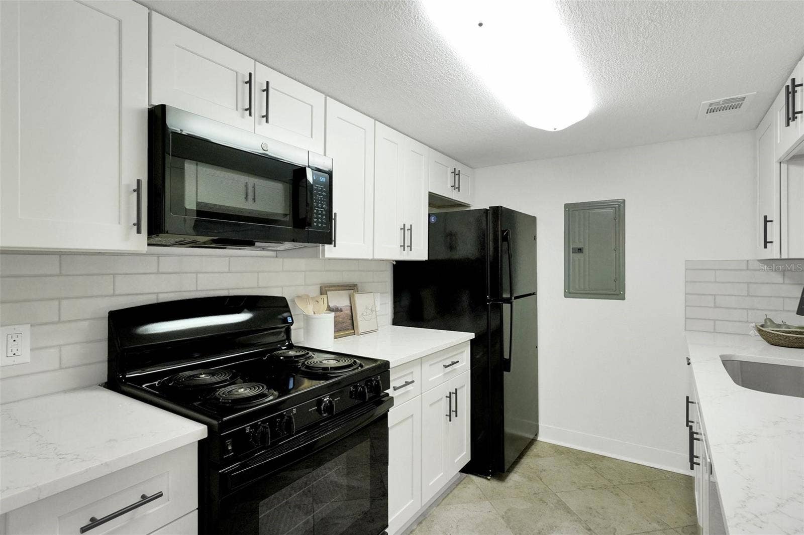 8911 BLIND PASS ROAD, #104, St Petersburg, FL 33706 8911 BLIND PASS ROAD, #104, St Petersburg, FL 33706