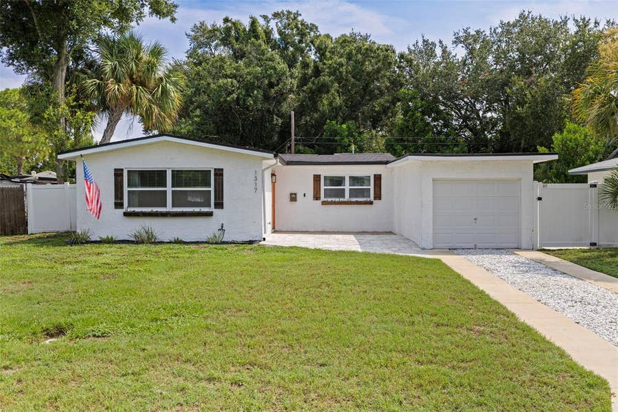 Property photo for 1317 ESSEX DRIVE N, St Petersburg, FL