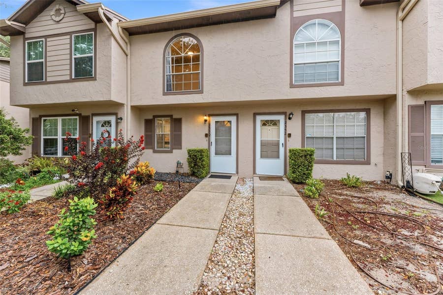 Property photo for 2350 FLETCHERS POINT CIRCLE, Tampa, FL