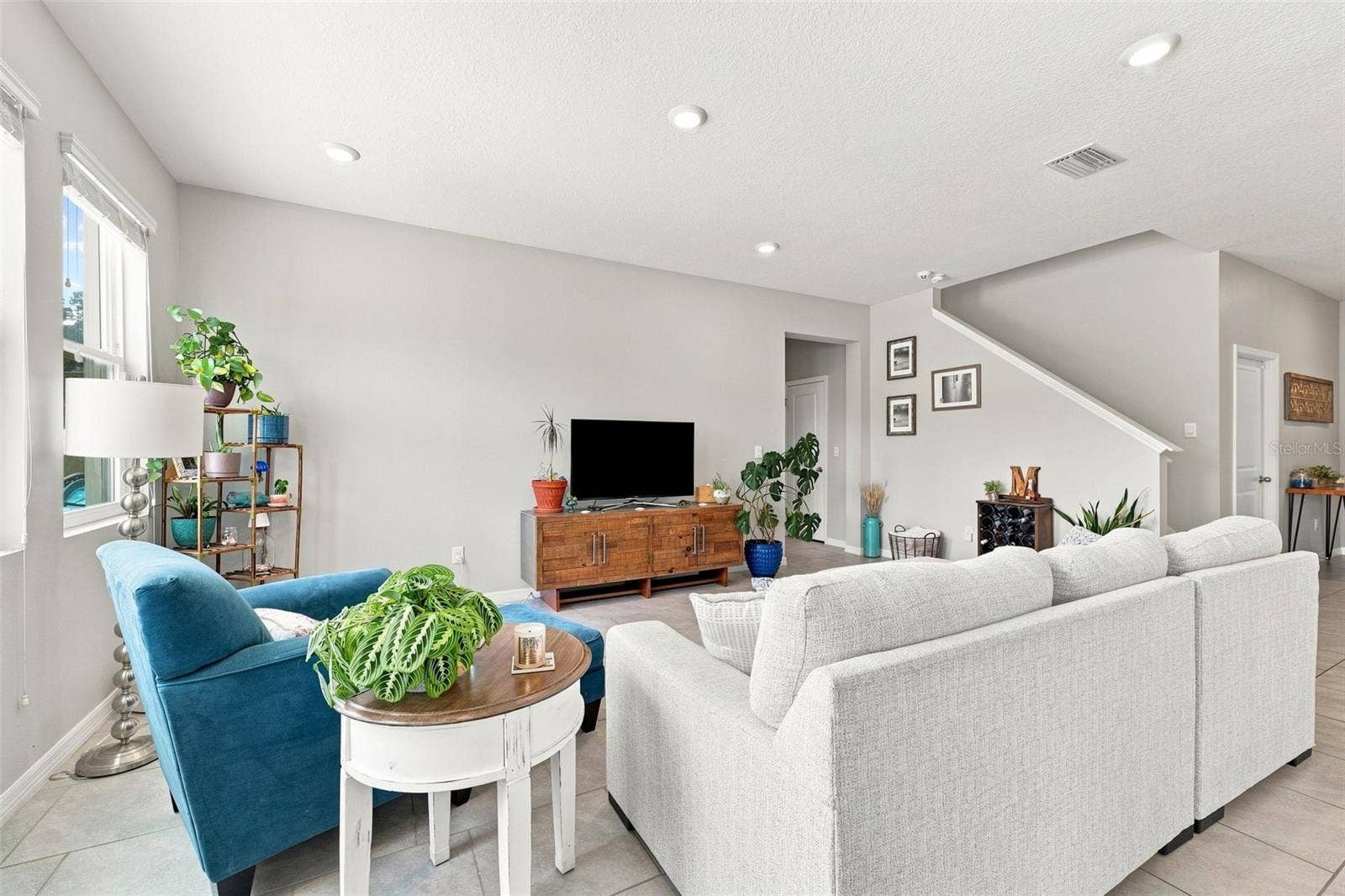 8673 BOWER BASS CIRCLE, Wesley Chapel, FL 33545 8673 BOWER BASS CIRCLE, Wesley Chapel, FL 33545