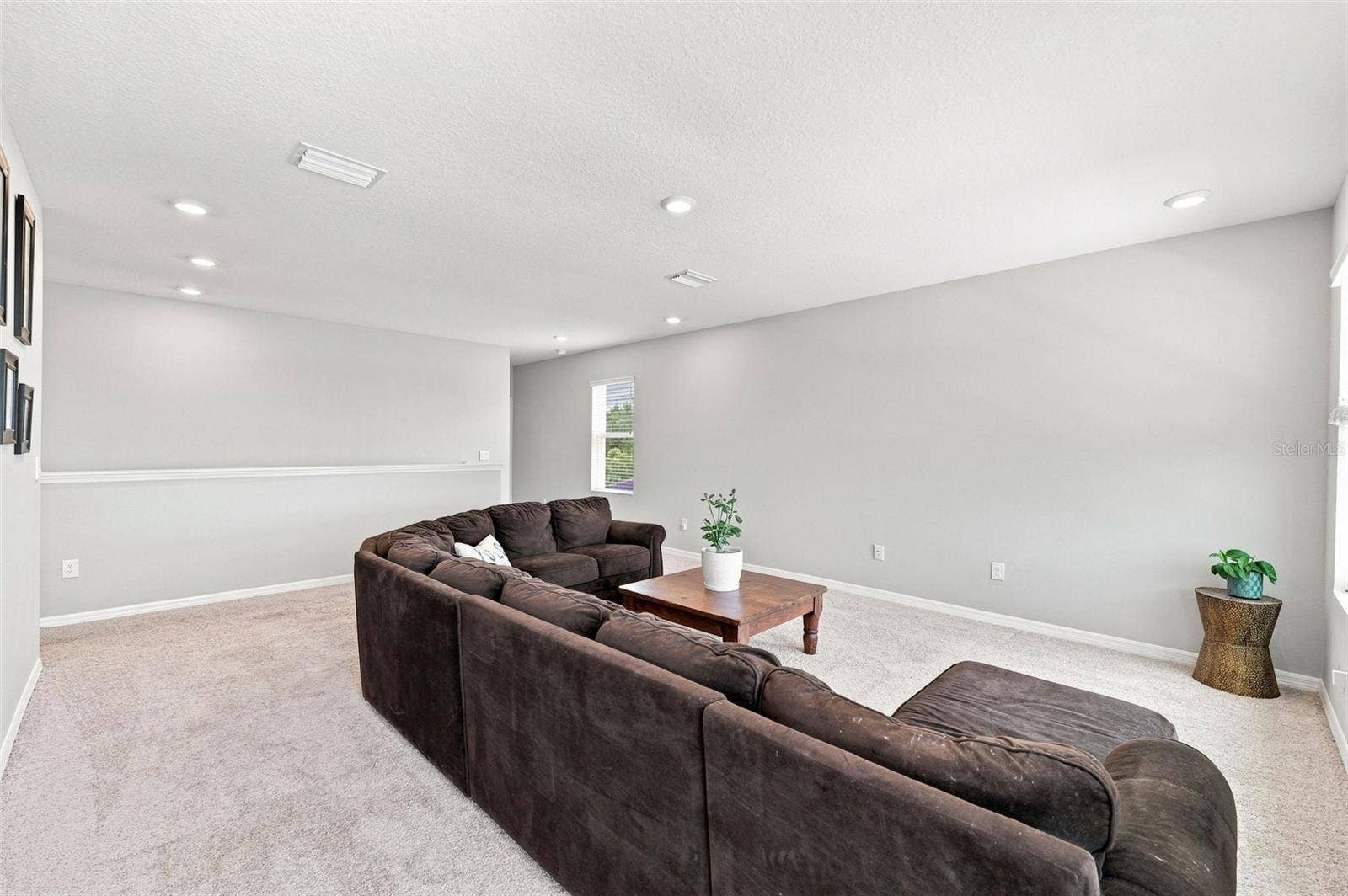 8673 BOWER BASS CIRCLE, Wesley Chapel, FL 33545 8673 BOWER BASS CIRCLE, Wesley Chapel, FL 33545