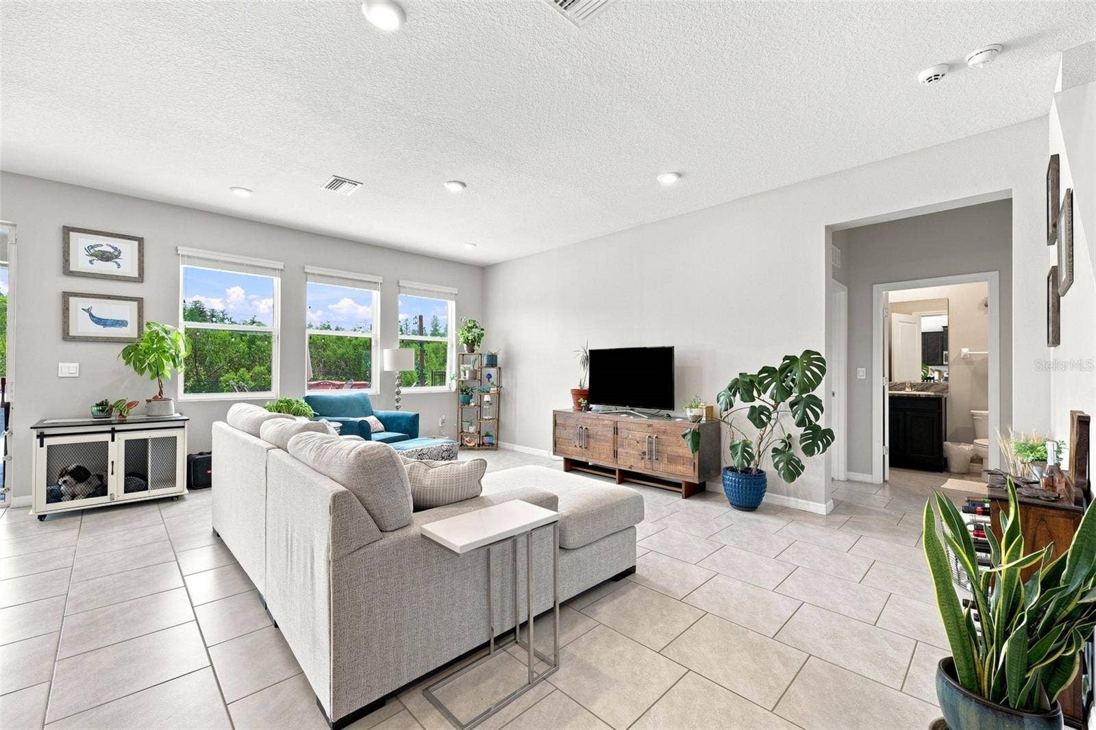 8673 BOWER BASS CIRCLE, Wesley Chapel, FL 33545 8673 BOWER BASS CIRCLE, Wesley Chapel, FL 33545