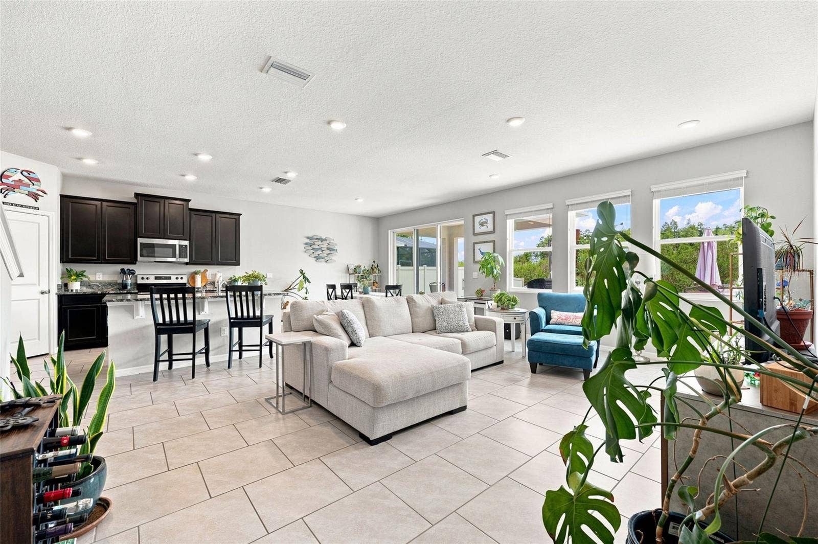 8673 BOWER BASS CIRCLE, Wesley Chapel, FL 33545 8673 BOWER BASS CIRCLE, Wesley Chapel, FL 33545