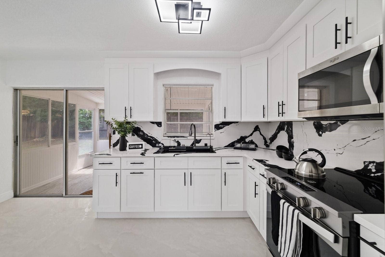 7156 SPRING HILL DRIVE, Spring Hill, FL 34606 7156 SPRING HILL DRIVE, Spring Hill, FL 34606