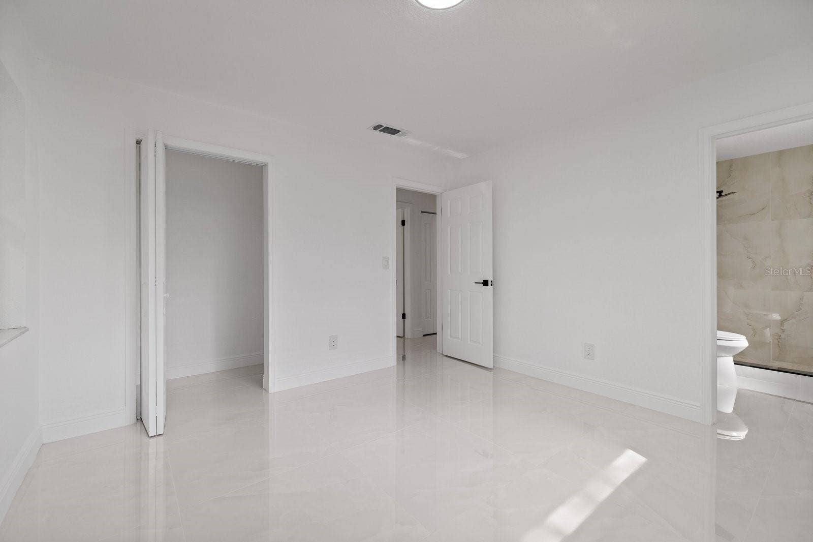 7156 SPRING HILL DRIVE, Spring Hill, FL 34606 7156 SPRING HILL DRIVE, Spring Hill, FL 34606