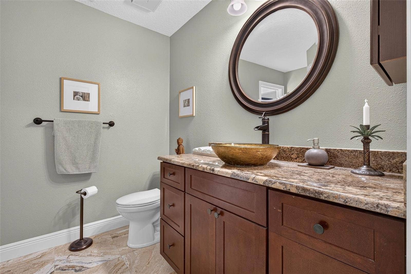2604 ROYAL LIVERPOOL DRIVE, Tarpon Springs, FL 34688 2604 ROYAL LIVERPOOL DRIVE, Tarpon Springs, FL 34688