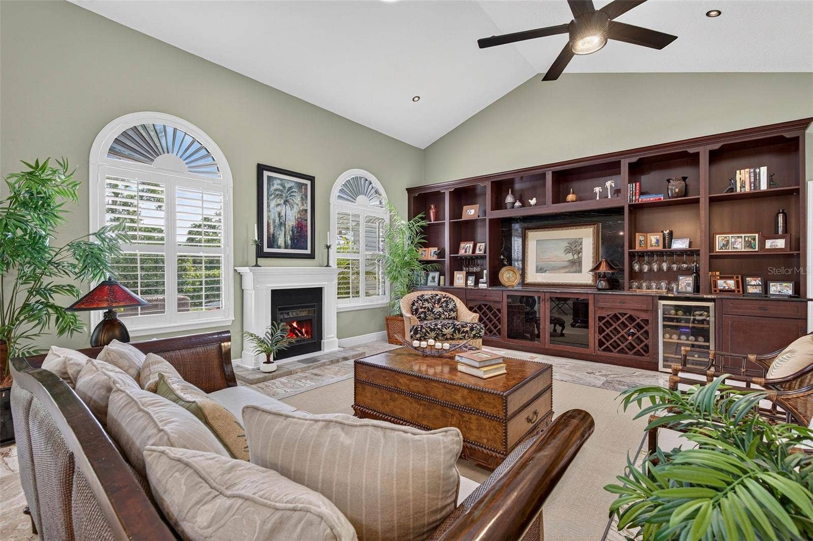 2604 ROYAL LIVERPOOL DRIVE, Tarpon Springs, FL 34688 2604 ROYAL LIVERPOOL DRIVE, Tarpon Springs, FL 34688