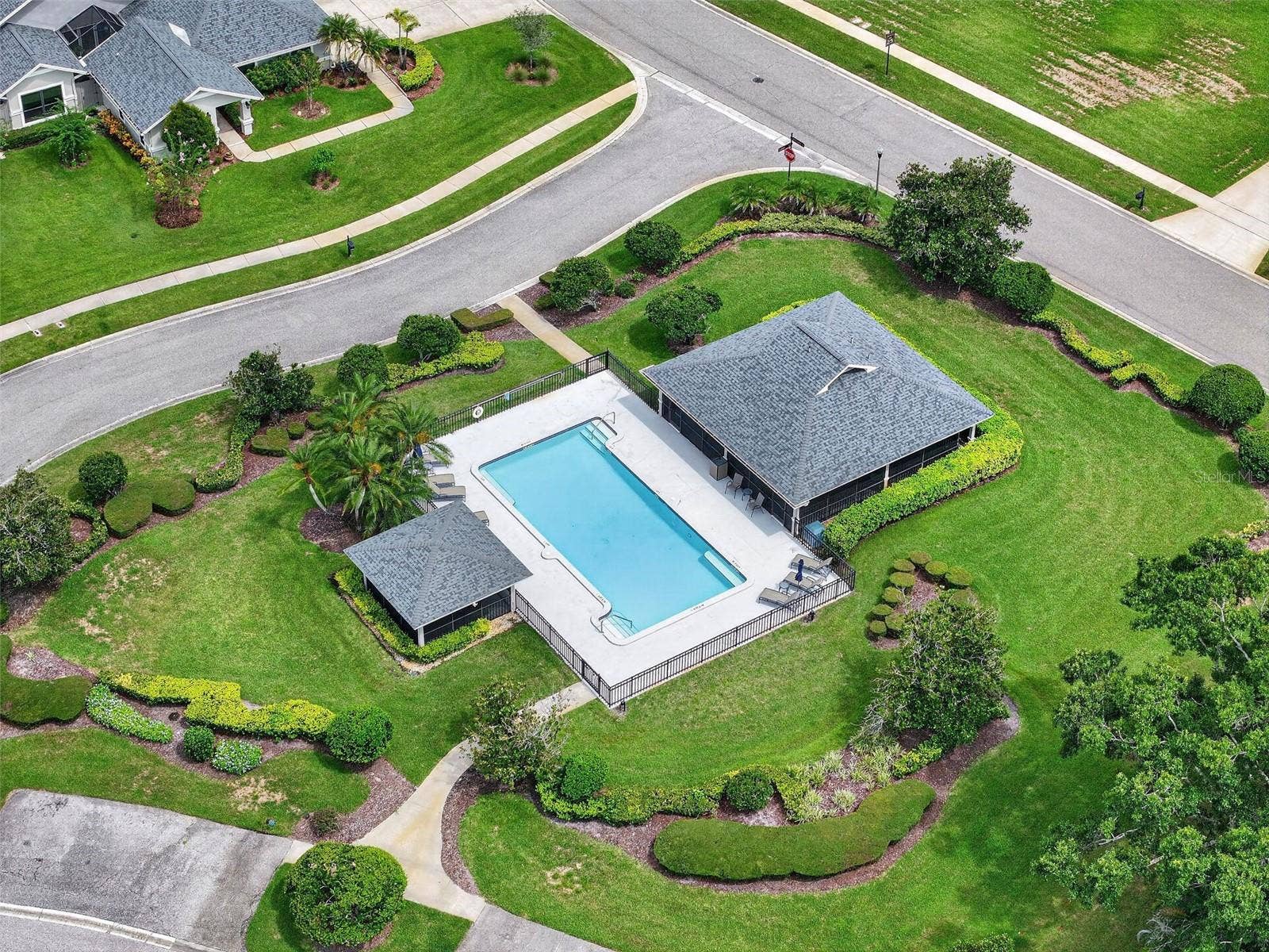 2604 ROYAL LIVERPOOL DRIVE, Tarpon Springs, FL 34688 2604 ROYAL LIVERPOOL DRIVE, Tarpon Springs, FL 34688
