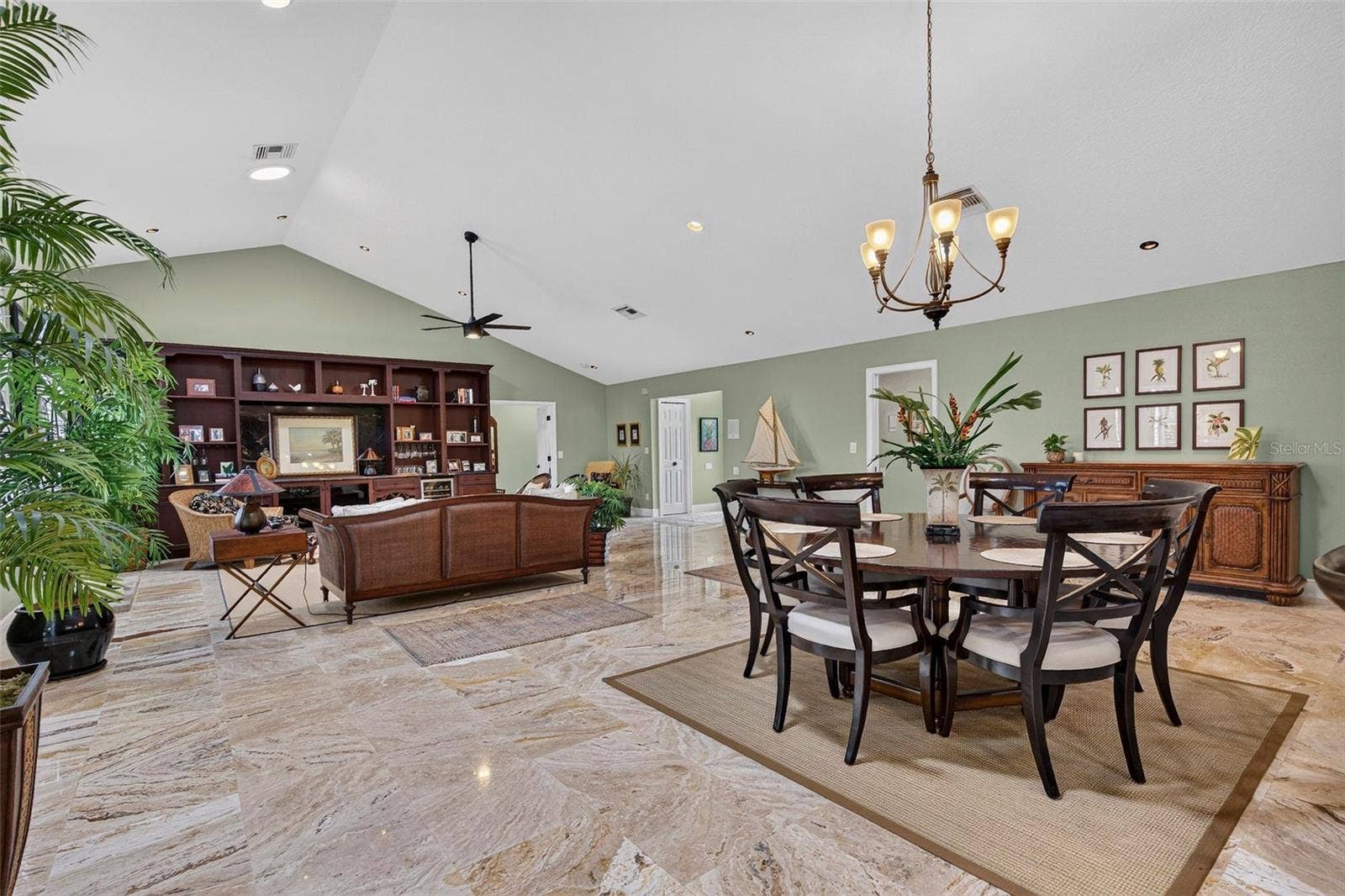 2604 ROYAL LIVERPOOL DRIVE, Tarpon Springs, FL 34688 2604 ROYAL LIVERPOOL DRIVE, Tarpon Springs, FL 34688
