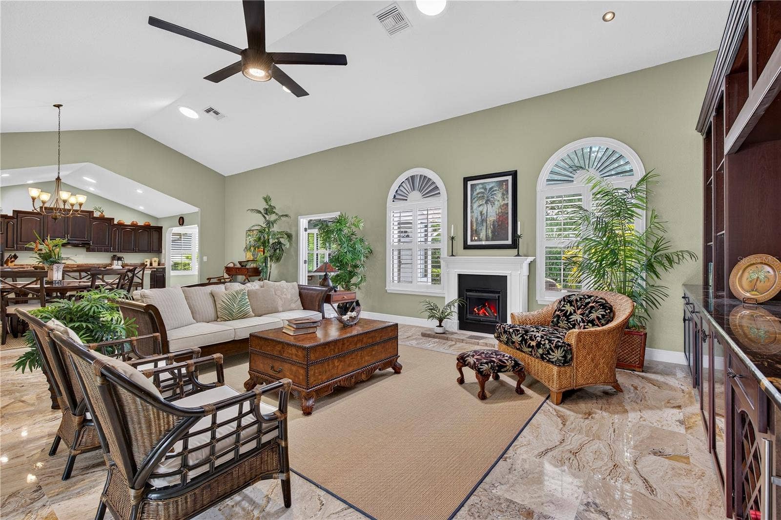 2604 ROYAL LIVERPOOL DRIVE, Tarpon Springs, FL 34688 2604 ROYAL LIVERPOOL DRIVE, Tarpon Springs, FL 34688