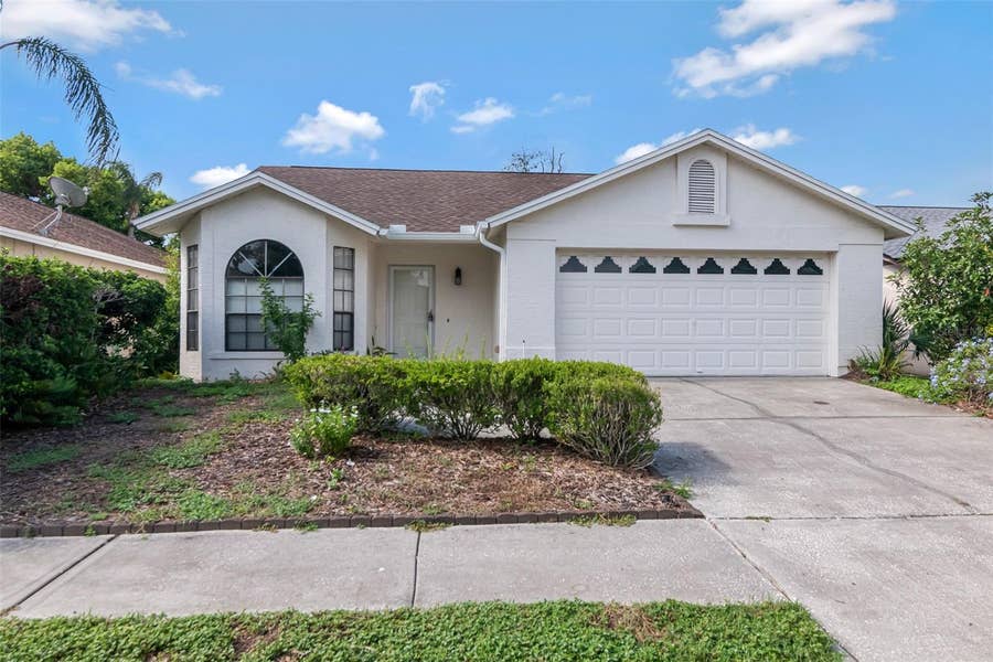 Property photo for 10913 FENWAY GLEN COURT, Riverview, FL