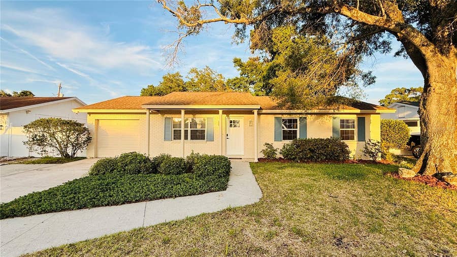 Property photo for 6409 ROSEWOOD DRIVE, Tampa, FL
