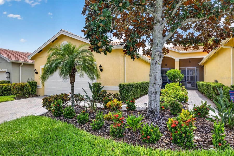 Property photo for 16227 AMETHYST KEY DRIVE, Wimauma, FL