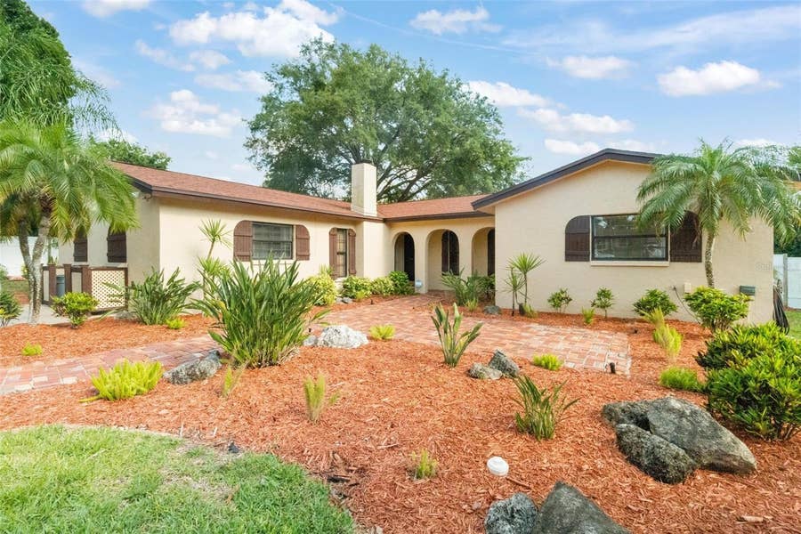Property photo for 806 SPARROW AVENUE, Palm Harbor, FL