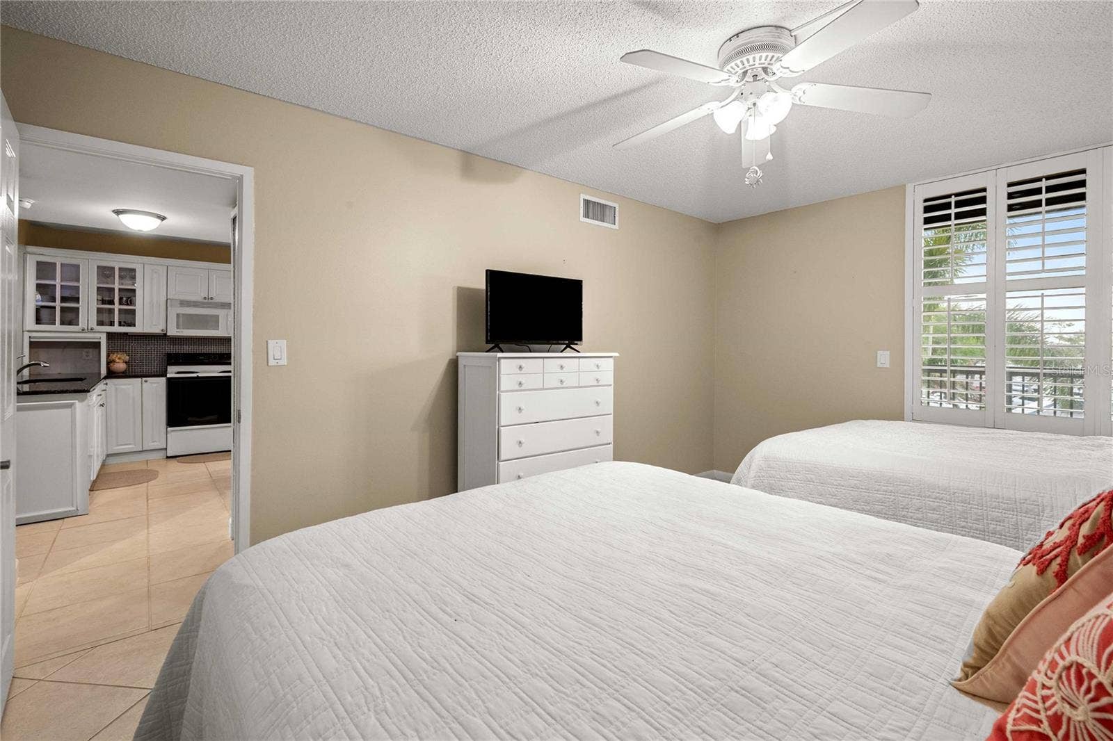 9525 BLIND PASS ROAD, #206, St Petersburg, FL 33706 9525 BLIND PASS ROAD, #206, St Petersburg, FL 33706