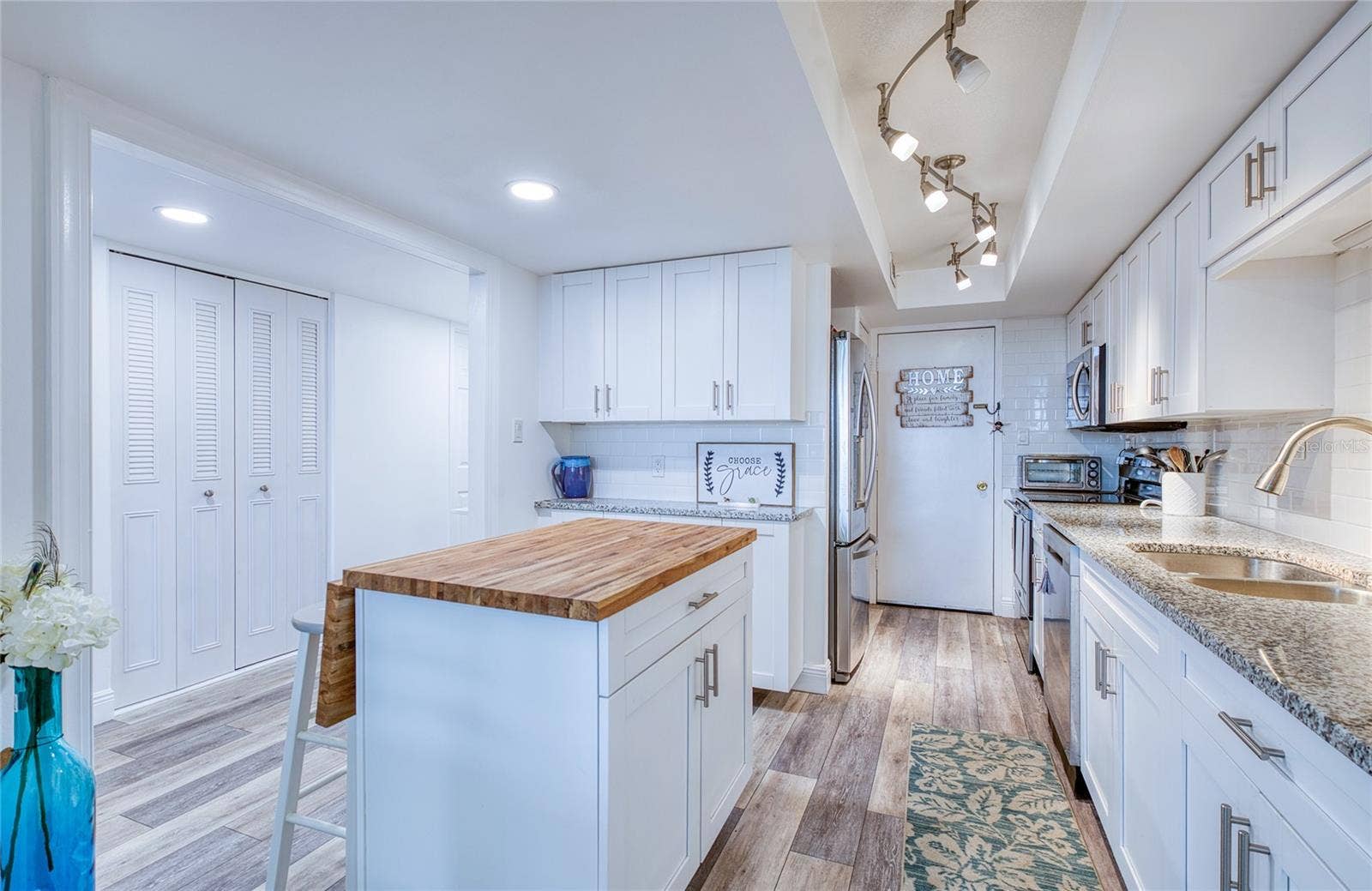 7400 SUN ISLAND DRIVE S, #709, South Pasadena, FL 33707