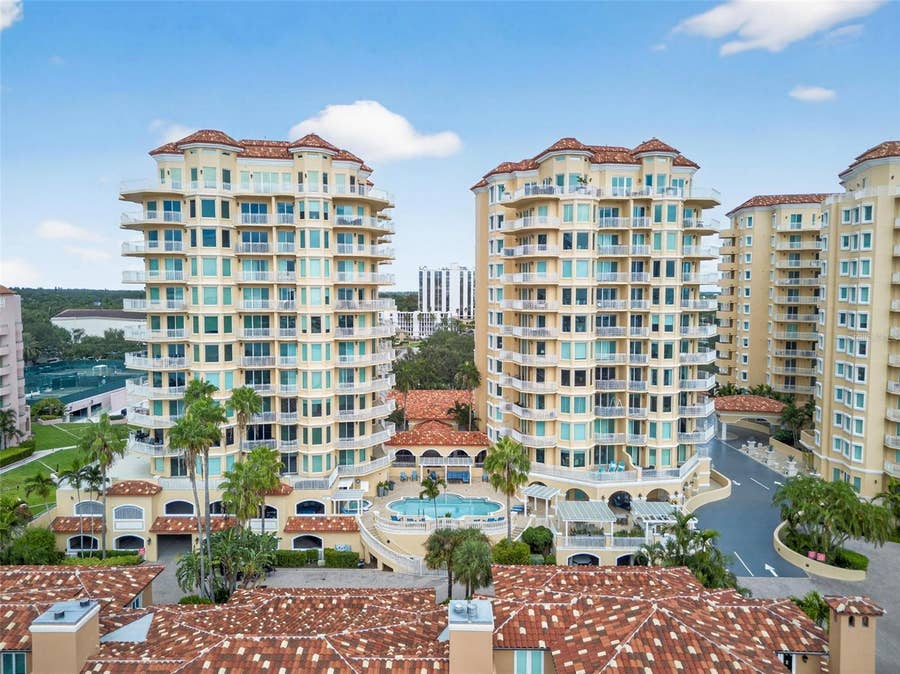 Property photo for 555 5TH AVENUE NE, #521, St Petersburg, FL