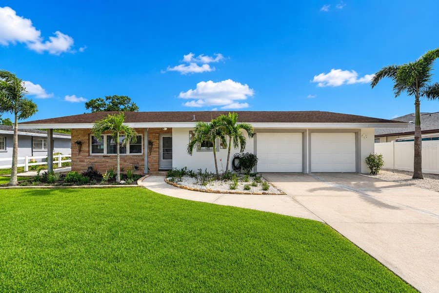 Property photo for 2711 27TH AVENUE DRIVE W, Bradenton, FL