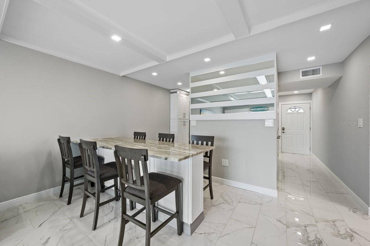6061 2ND STREET E, #45, St Petersburg, FL 33706 6061 2ND STREET E, #45, St Petersburg, FL 33706