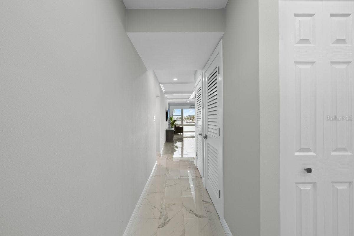 6061 2ND STREET E, #45, St Petersburg, FL 33706 6061 2ND STREET E, #45, St Petersburg, FL 33706