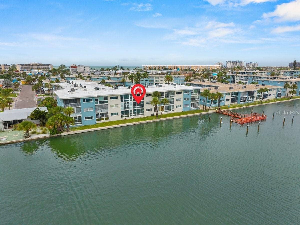 6061 2ND STREET E, #45, St Petersburg, FL 33706 6061 2ND STREET E, #45, St Petersburg, FL 33706