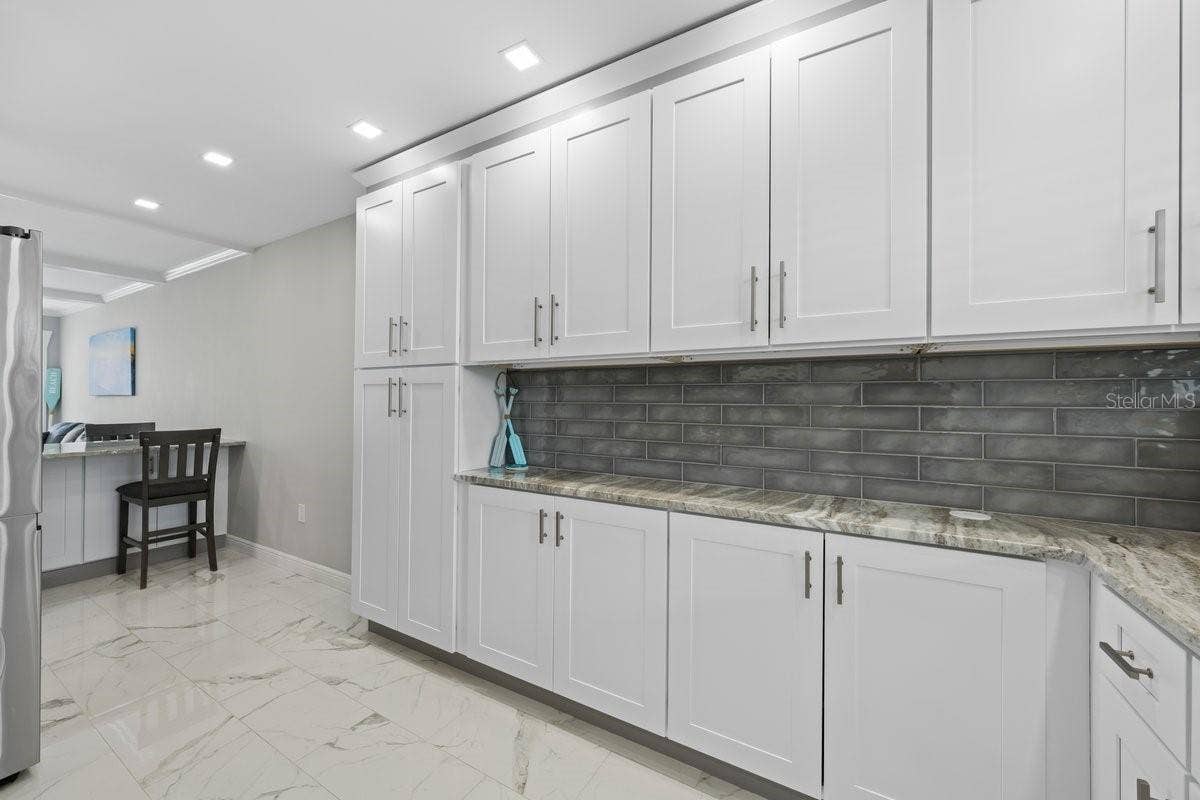 6061 2ND STREET E, #45, St Petersburg, FL 33706 6061 2ND STREET E, #45, St Petersburg, FL 33706