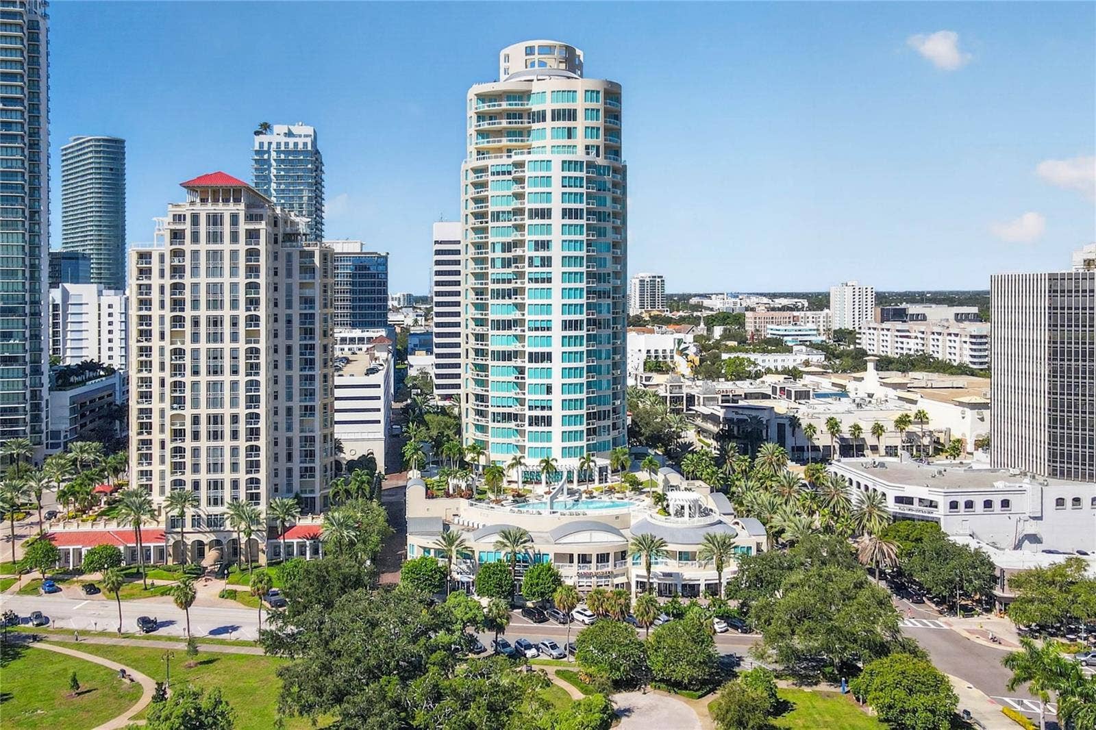 180 BEACH DRIVE NE, #502, St Petersburg, FL 33701 180 BEACH DRIVE NE, #502, St Petersburg, FL 33701