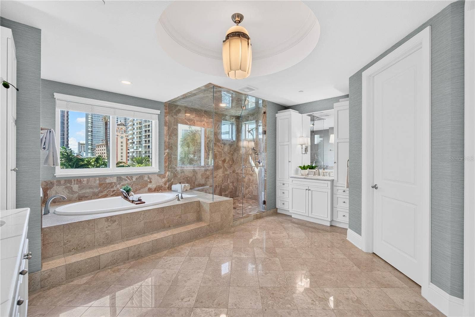 180 BEACH DRIVE NE, #502, St Petersburg, FL 33701 Primary Bath