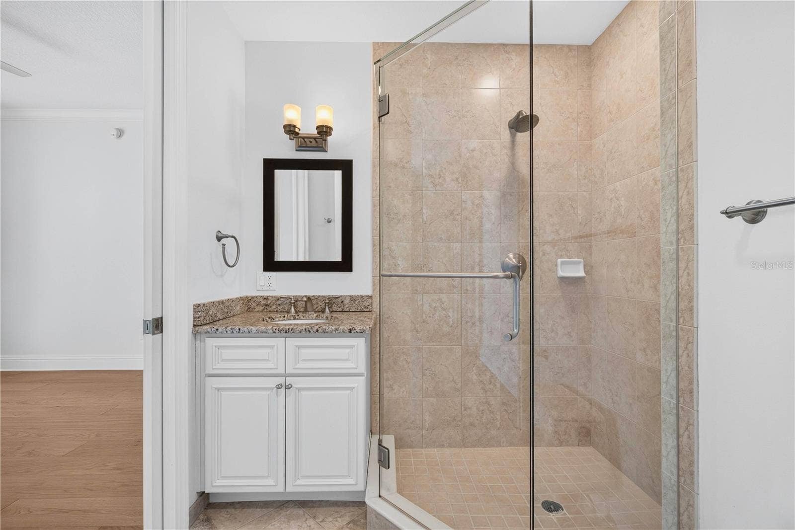 180 BEACH DRIVE NE, #502, St Petersburg, FL 33701 Guest Suite 1 Bath