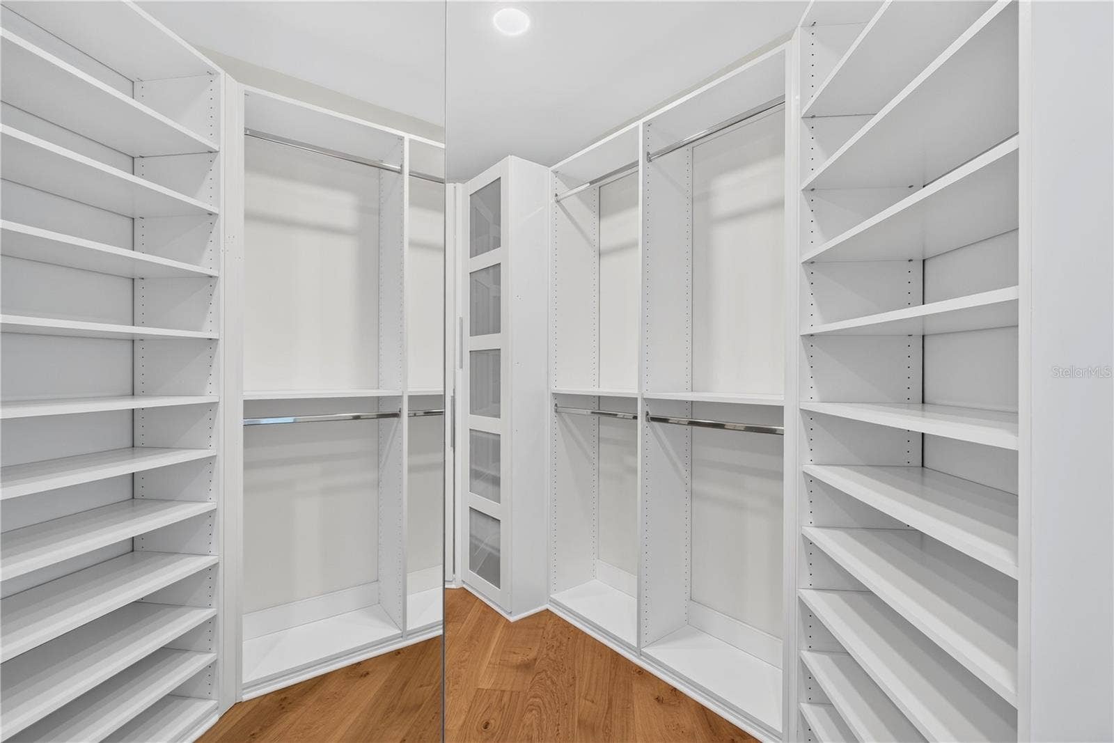 180 BEACH DRIVE NE, #502, St Petersburg, FL 33701 Primary Walk-In Closet