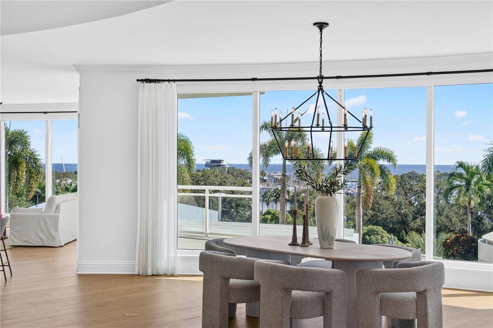 180 BEACH DRIVE NE, #502, St Petersburg, FL 33701 Formal Dining and Living Room